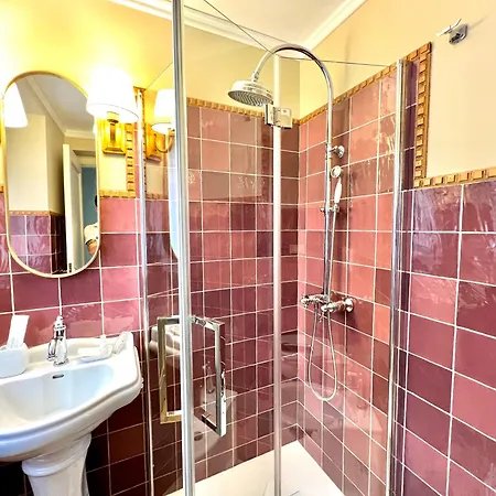 Frühstückspension La Dimora Di Svevia 4*